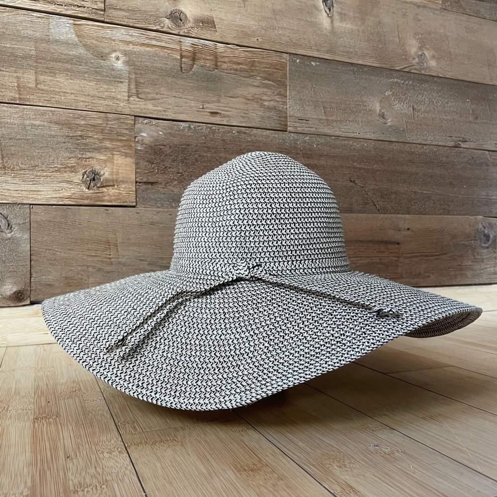 Wide Brim Floppy Sun Hat